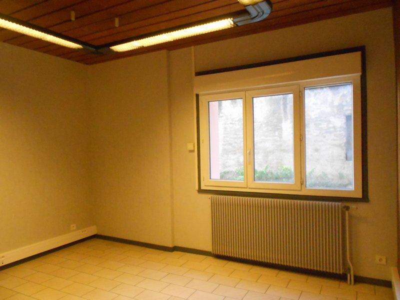 Local commercial - 65 m² - 3 pièces