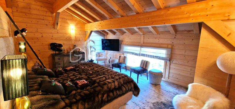 Châlet - 295 m² - 7 pièces