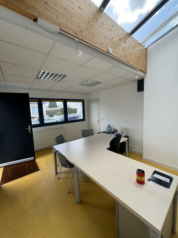 Bureau - 90 m²