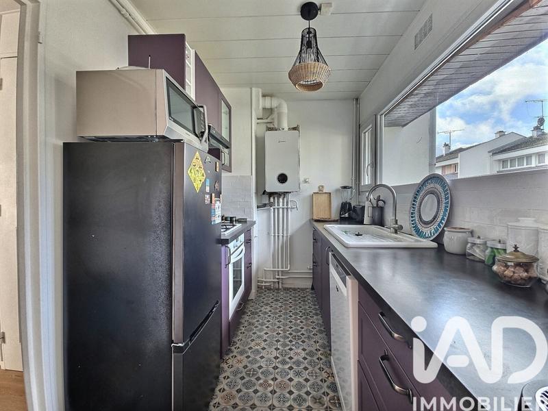 Maison - 90 m² - 5 pièces