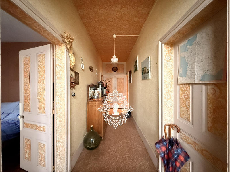 Maison - 98 m² - 4 pièces