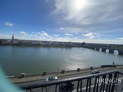 Duplex - 160 m² - 7 pièces