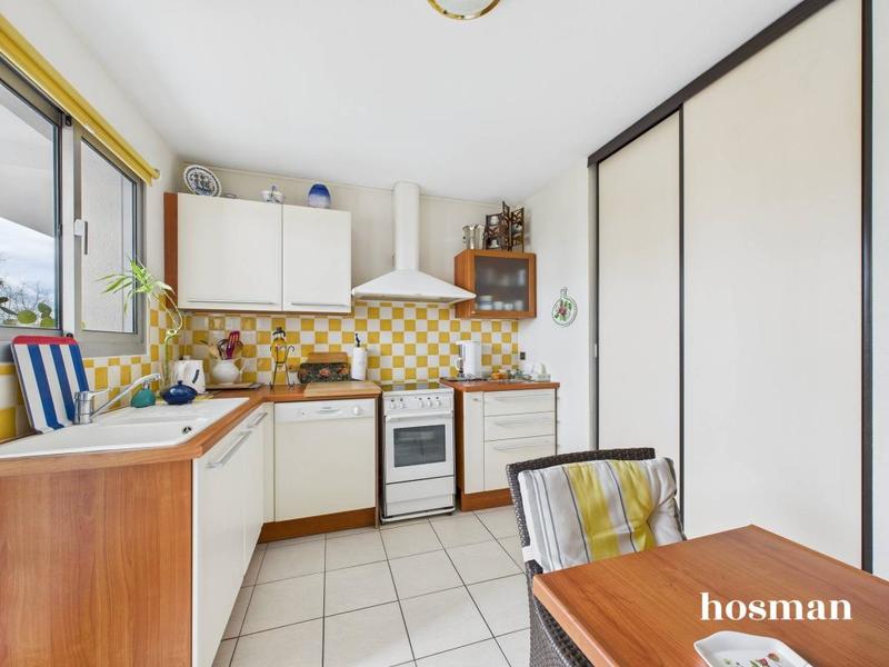 Appartement - 77 m² - 3 pièces