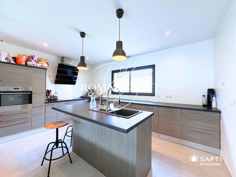 Maison - 153 m² - 5 pièces