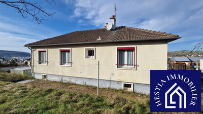 Maison - 83 m² - 4 pièces