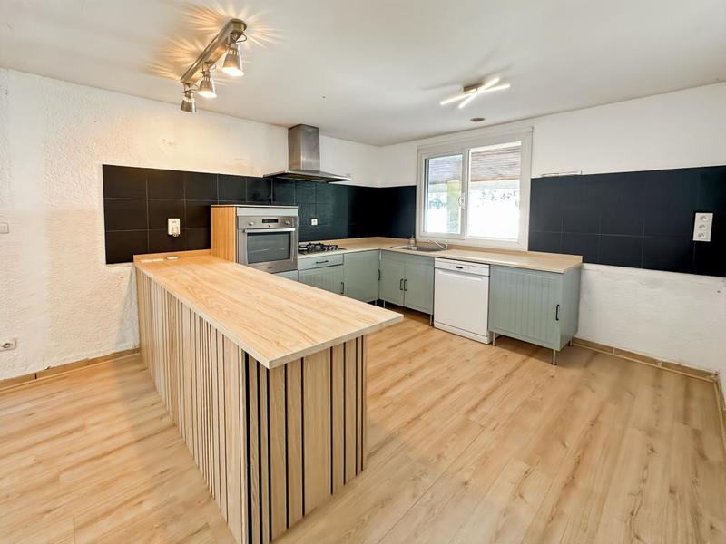 Maison - 115 m² - 4 pièces