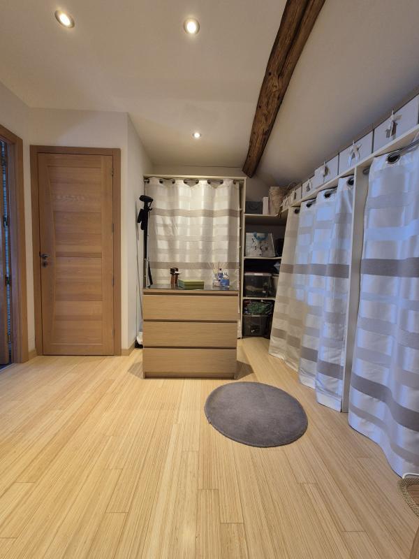 Maison - 245 m² - 7 pièces