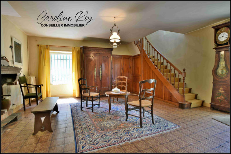 Maison - 226 m² - 8 pièces