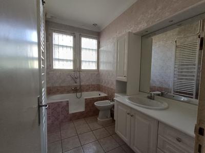 Maison - 142 m² - 4 pièces