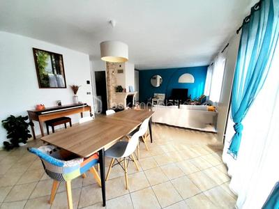 Maison traditionnelle - 132 m² - 7 pièces