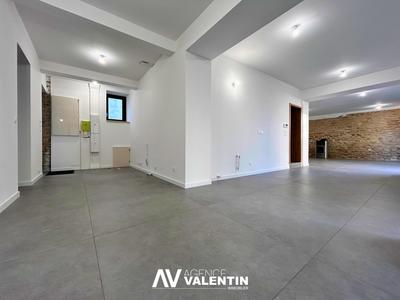 Maison - 221 m² - 9 pièces