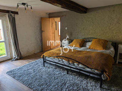 Maison de village - 360 m² - 10 pièces