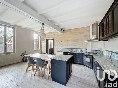 Maison - 169 m² - 5 pièces