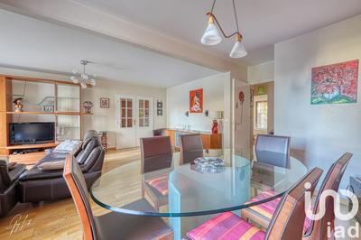 Appartement - 100 m² - 5 pièces