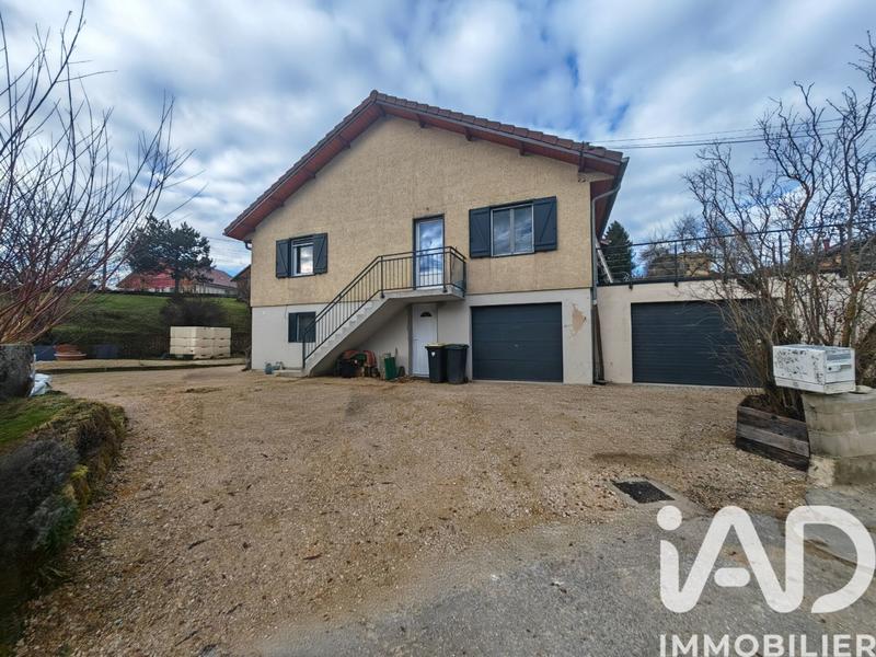 Maison - 104 m² - 5 pièces