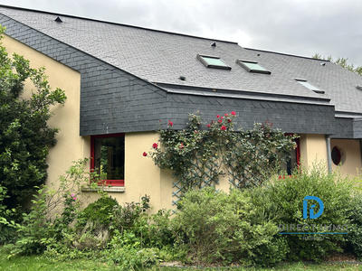 Maison contemporaine - 190 m² - 7 pièces