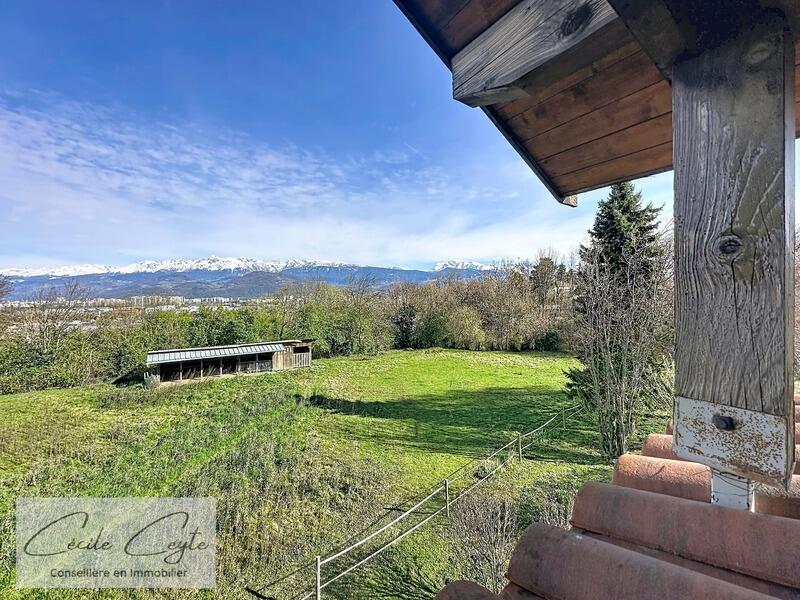 Maison - 141 m² - 5 pièces