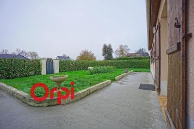 Maison - 93 m² - 5 pièces