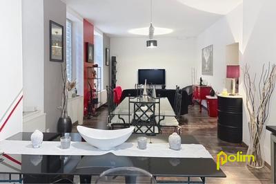 Appartement - 91 m² - 5 pièces