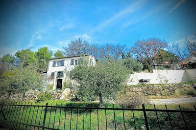 Maison - 138 m² - 4 pièces