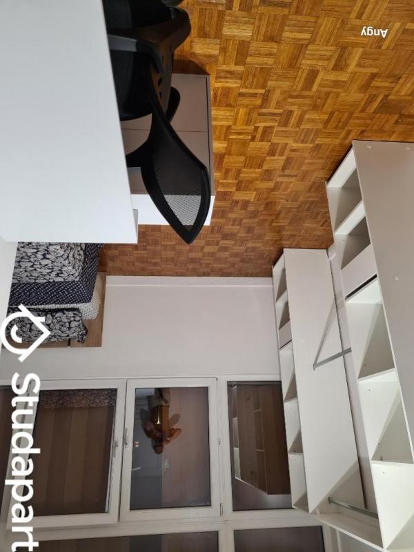 Chambre - 10 m² - 1 pièce