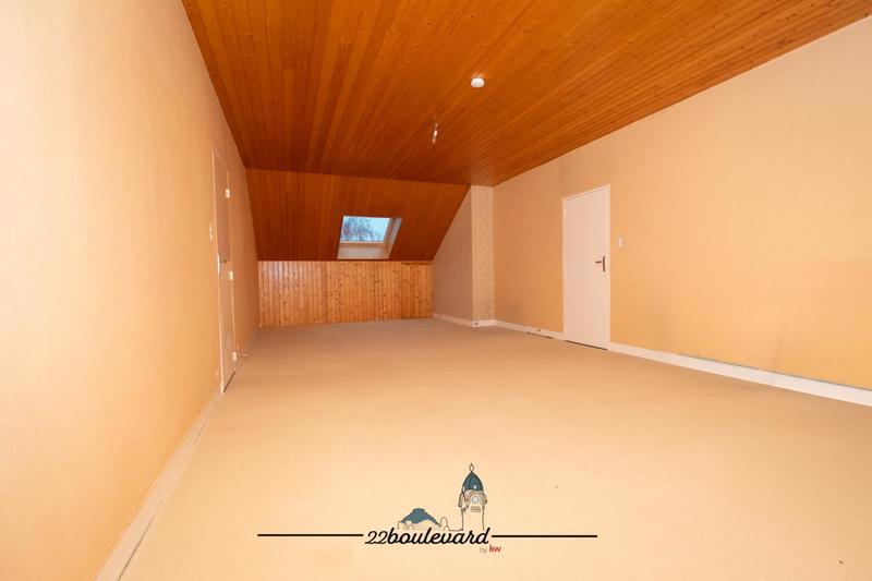 Pavillon - 240 m² - 10 pièces