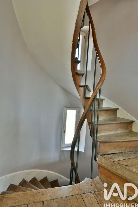 Maison - 195 m² - 6 pièces