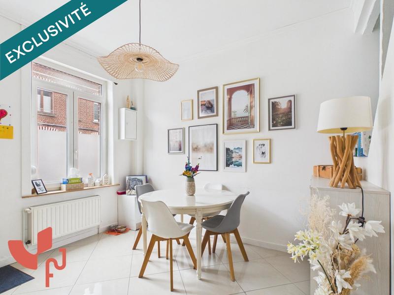 Maison - 90 m² - 5 pièces