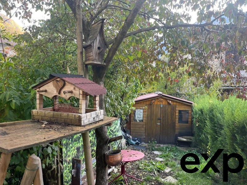 Maison traditionnelle - 100 m² - 4 pièces