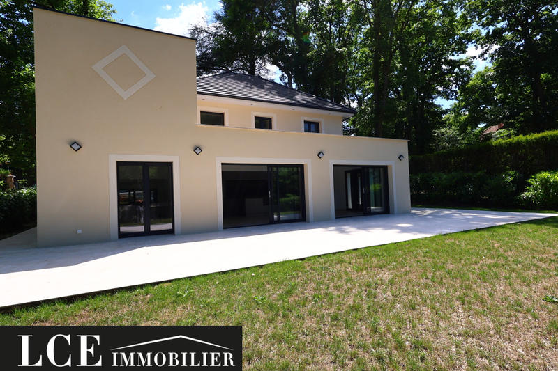 Maison - 175 m² - 6 pièces