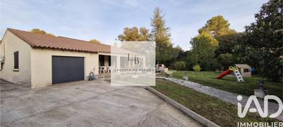 Maison - 98 m² - 3 pièces