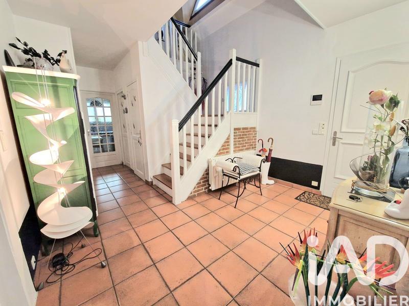 Maison - 182 m² - 7 pièces