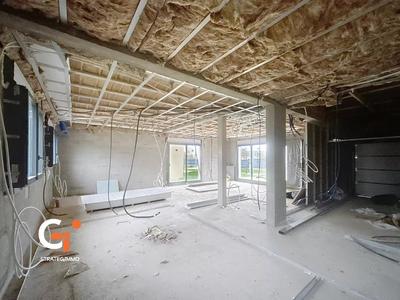 Maison - 115 m² - 6 pièces