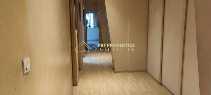 Loft - 160 m² - 5 pièces
