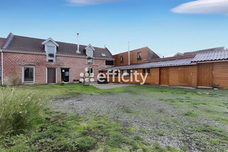 Maison - 176 m² - 9 pièces