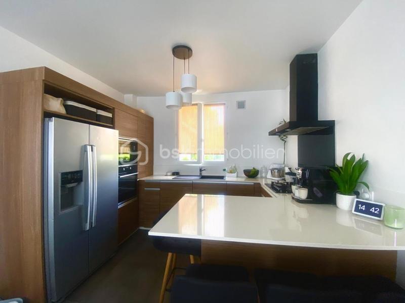 Maison - 97 m² - 4 pièces