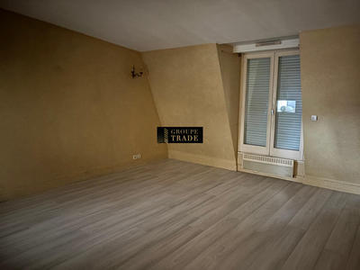 Appartement - 137 m² - 5 pièces