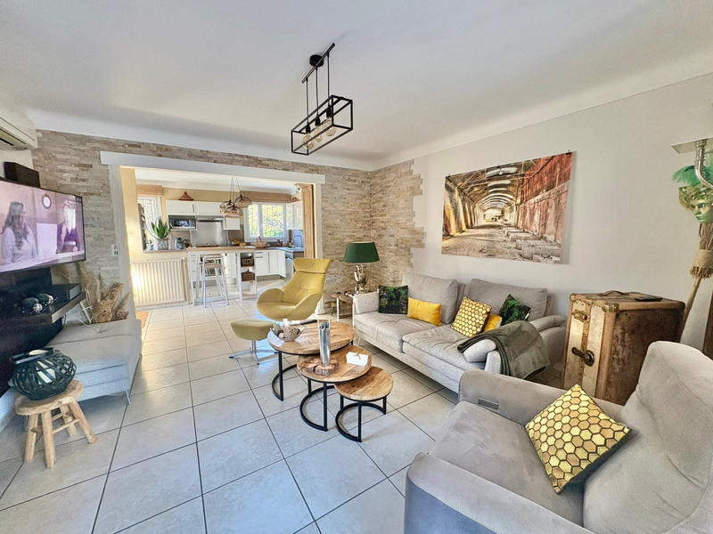 Maison - 105 m² - 7 pièces