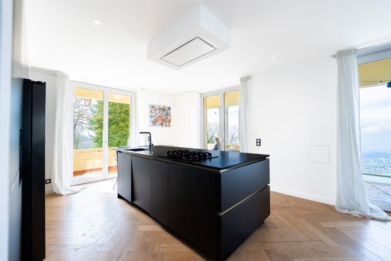 Maison - 246 m² - 6 pièces