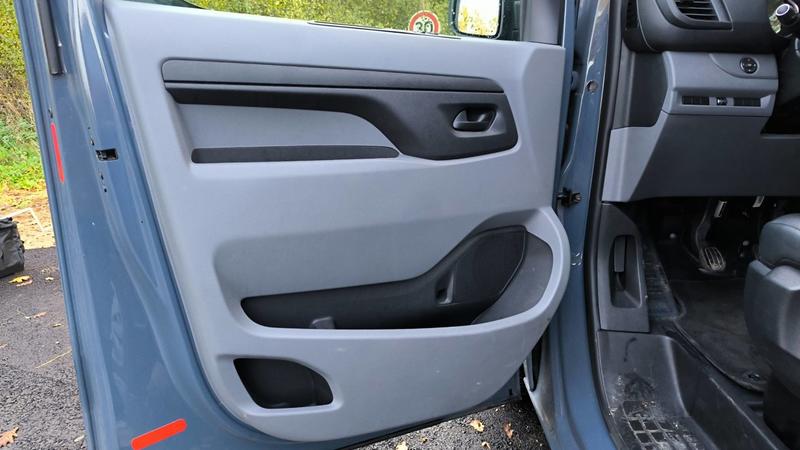 Opel Vivaro L3h1 III 1.5 d 100 Pack Clim