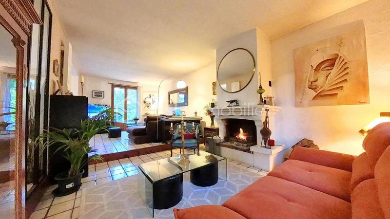 Maison - 131 m² - 6 pièces