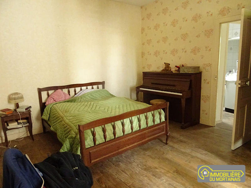 Maison - 95 m² - 4 pièces