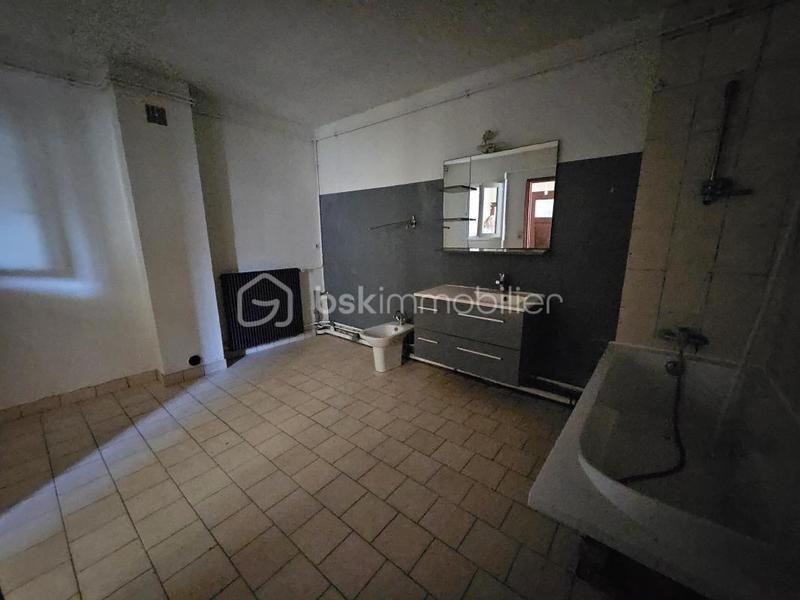 Maison - 142 m² - 5 pièces