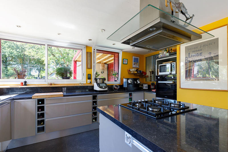 Maison - 167 m² - 6 pièces