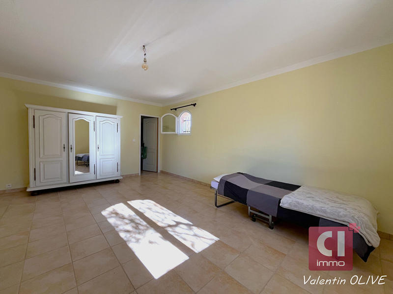 Maison - 188 m² - 8 pièces