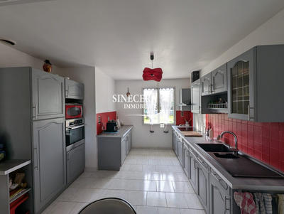 Maison - 153 m² - 7 pièces