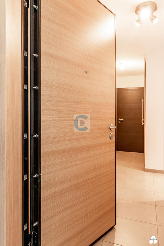 Appartement - 100 m² - 5 pièces