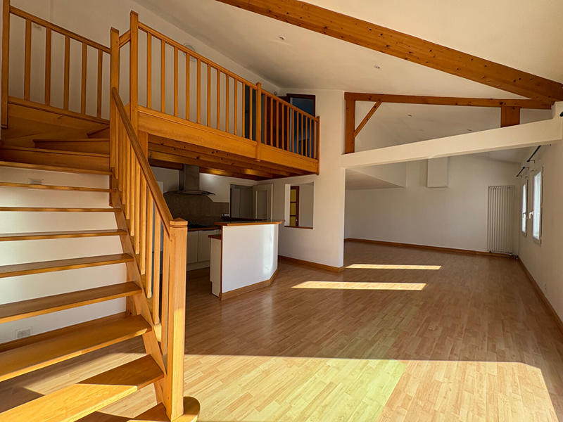 Appartement - 130 m² - 5 pièces