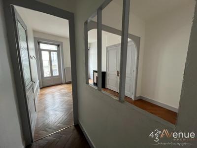 Appartement - 49 m² - 2 pièces