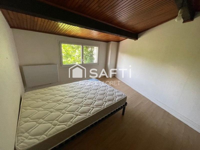 Maison - 200 m² - 10 pièces